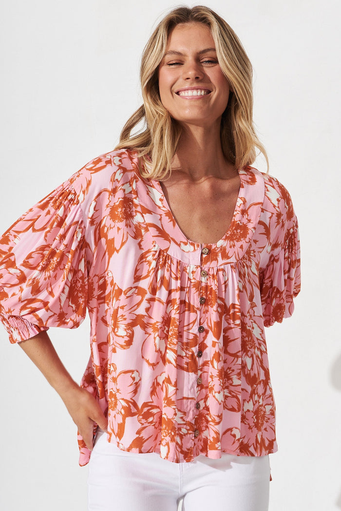 Hilee Top In Pink With Red Floral - front