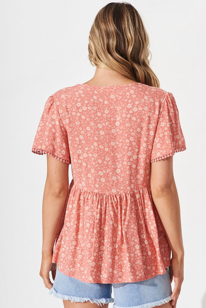 Evelyna Smock Top In Peach Disty Floral - back