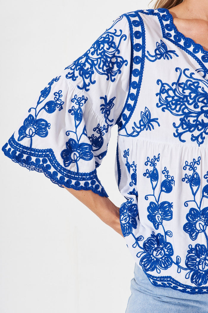 Vase Smock Top In White With Blue Crochet - detail