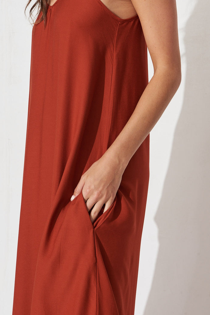 No Scrubs Maxi Dress In Rust - detail
