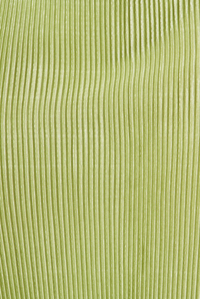 Krizzel Maxi Dress In Green Plisse - fabric