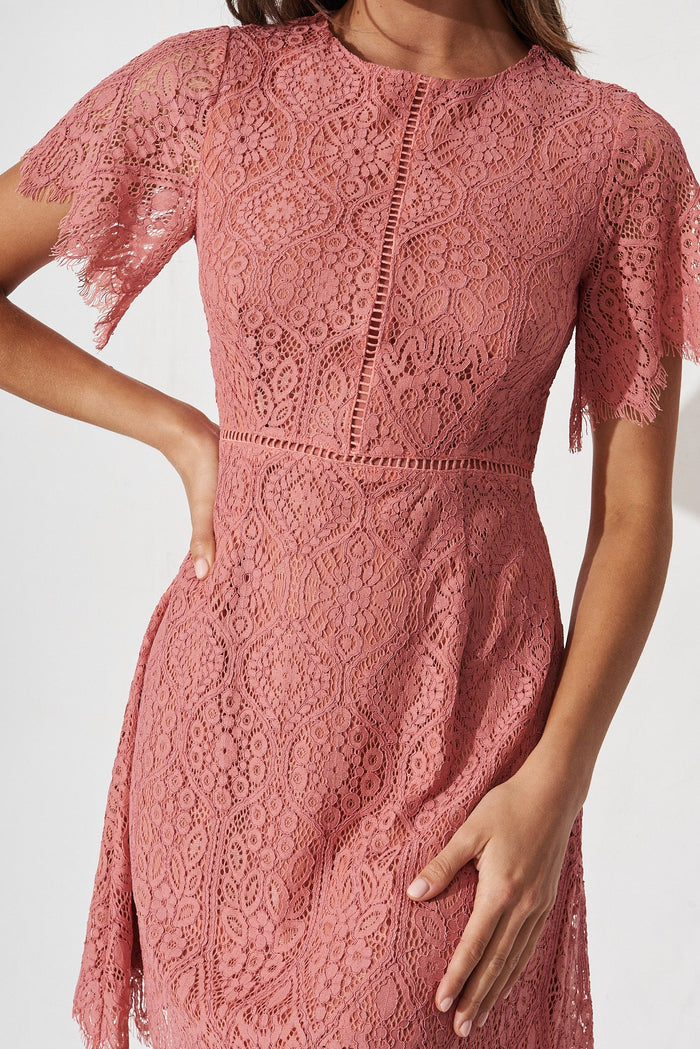 Margarethe Dress In Dusty Rose Lace - detail