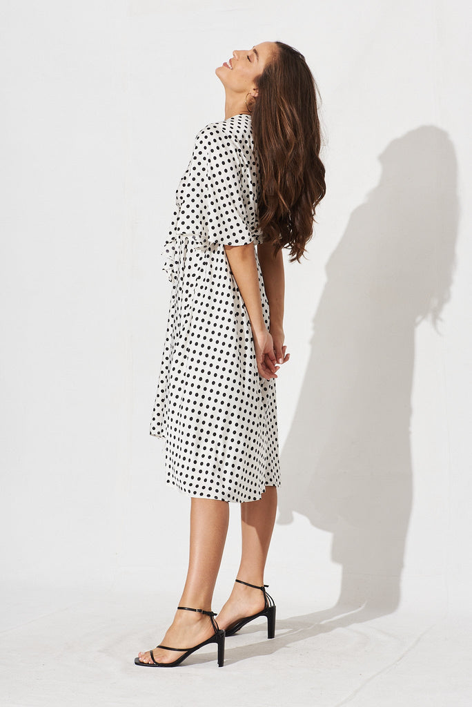 Helsinki Dress In White With Black Spot - side