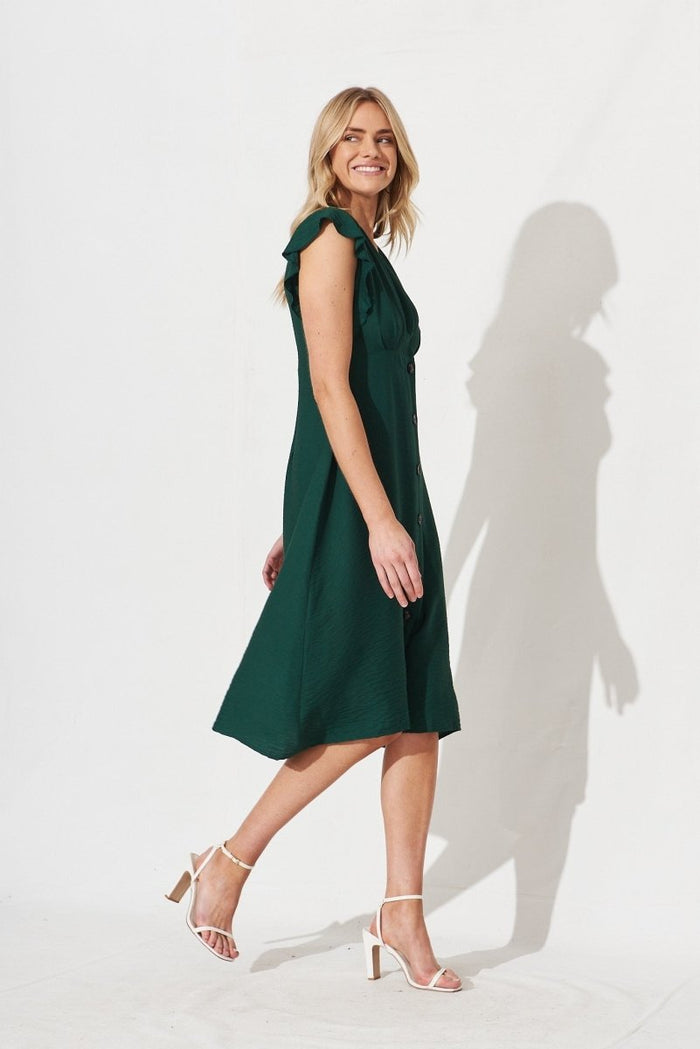 Chica Dress In Emerald Linen Blend - St Frock (Dev)