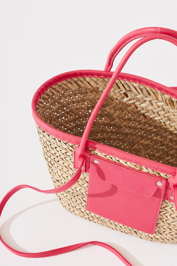 August + Delilah Sharon Straw Bag In Pink - detail