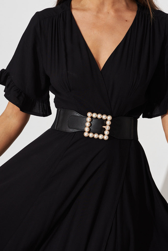 August + Delilah Misty Stretch Belt In Black With Pearl Buckle - St Frock (Dev)