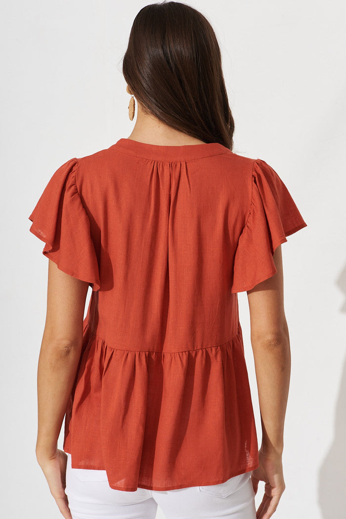 Tiarnelle Top In Rust - back