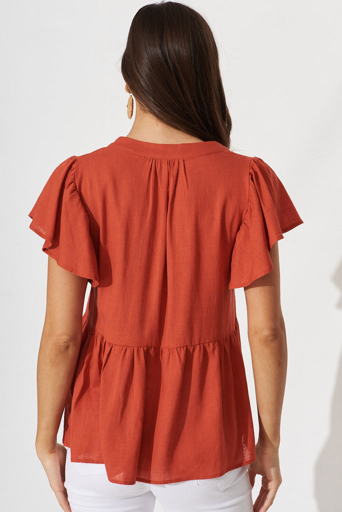 Tiarnelle Top In Rust - back