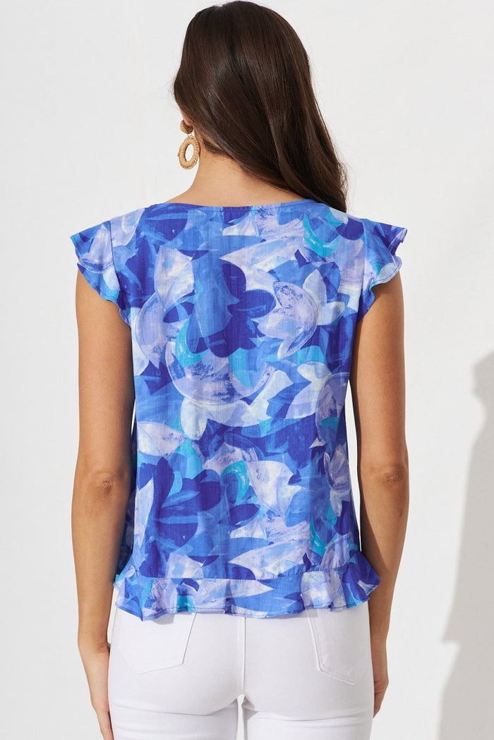 Catalinne Top In Blue Geometric Floral - St Frock (Dev)