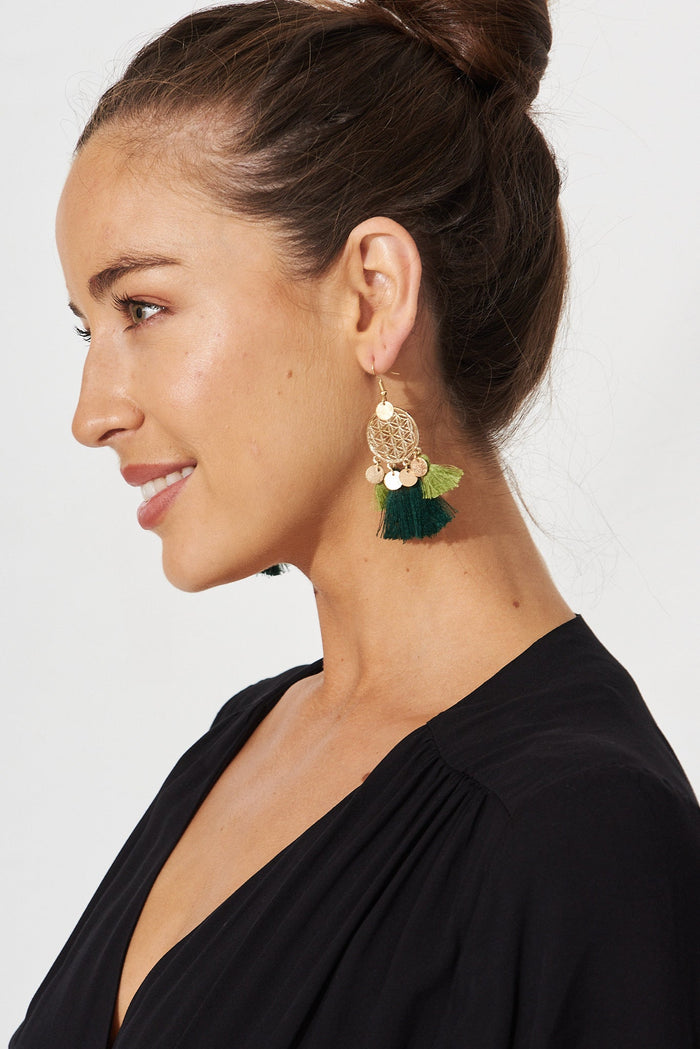 August + Delilah Carla Earring In Green - side