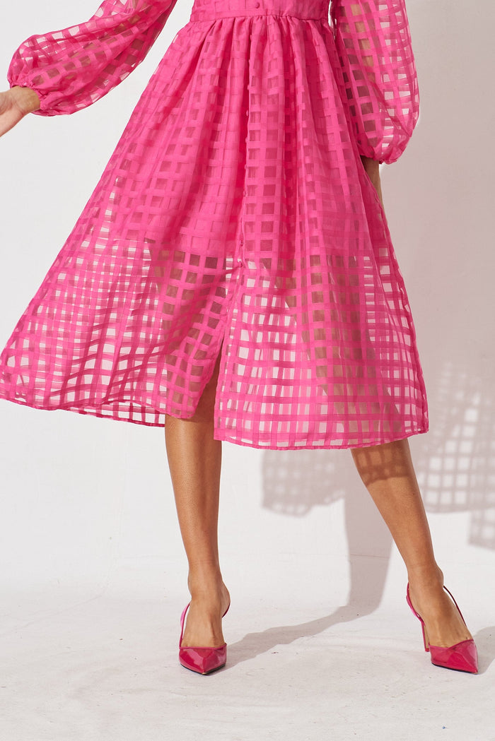 Destine Midi Dress In Pink Organza - detail