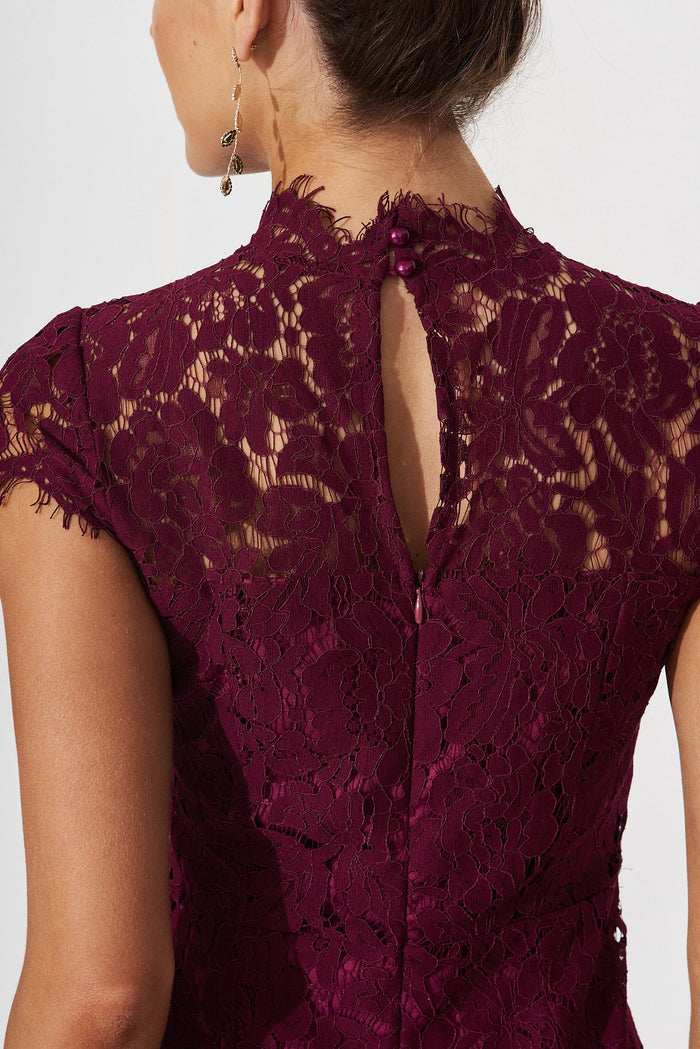 Emilise Midi Dress In Burgundy Lace - detail