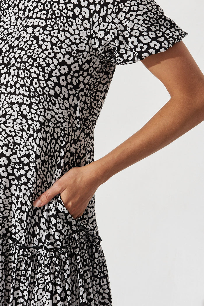 Jayra Midi Smock Dress In Black With White Print - detail