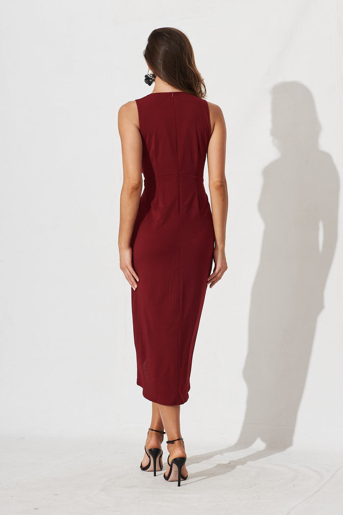 Amanda Midi Dress In Wine - back