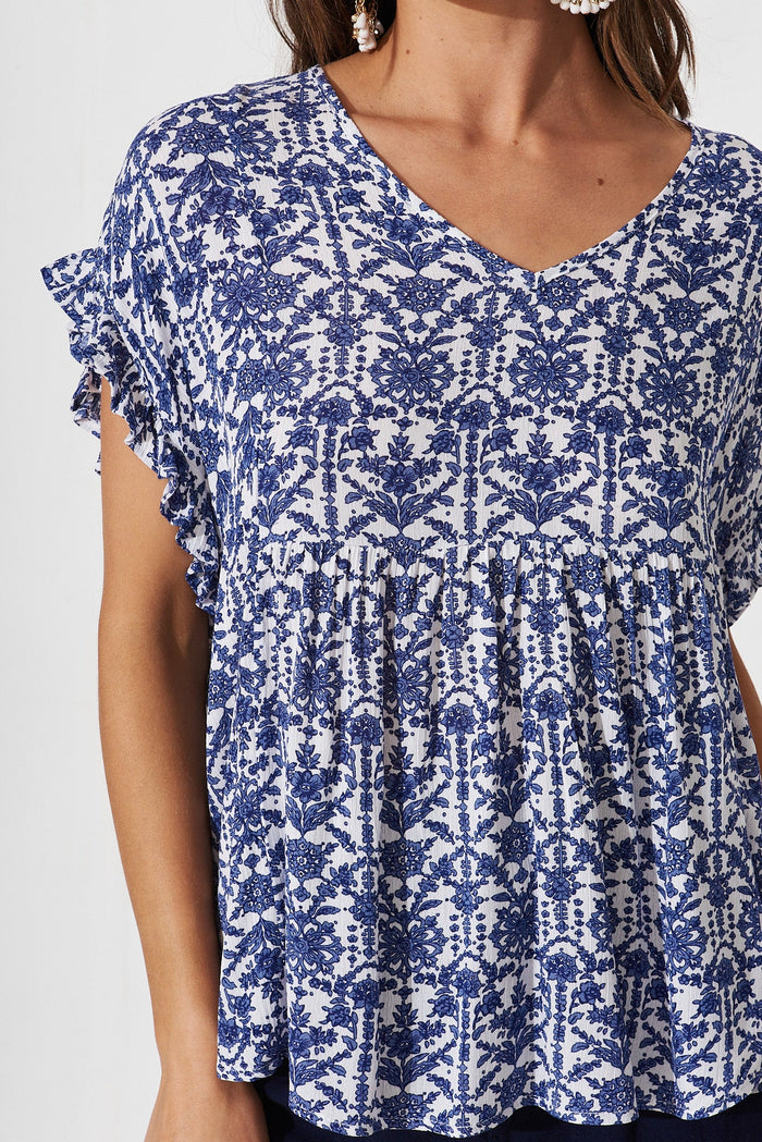 Ohana Top In White With Blue Floral - detail