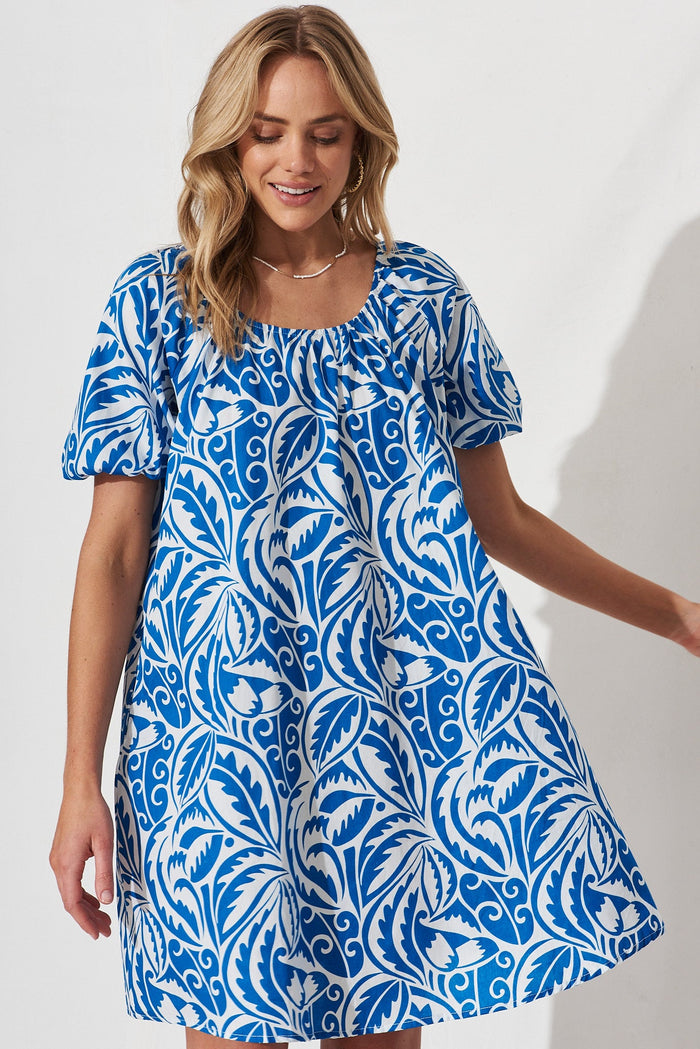 Averil Dress In White With Blue Print Cotton - front