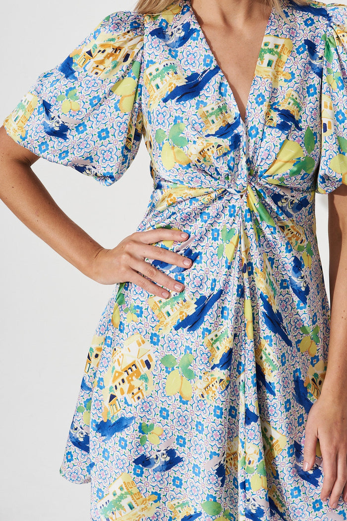 Jinny Dress In White With Blue Print Satin - detail