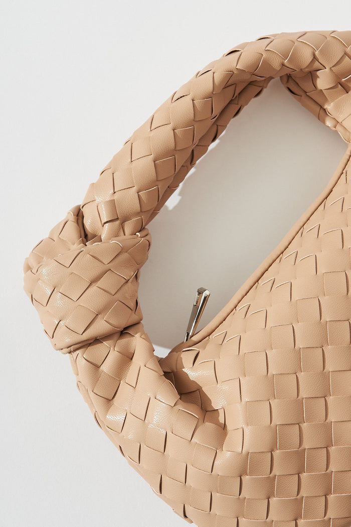 August + Delilah Monae Bag In Nude - St Frock (Dev)