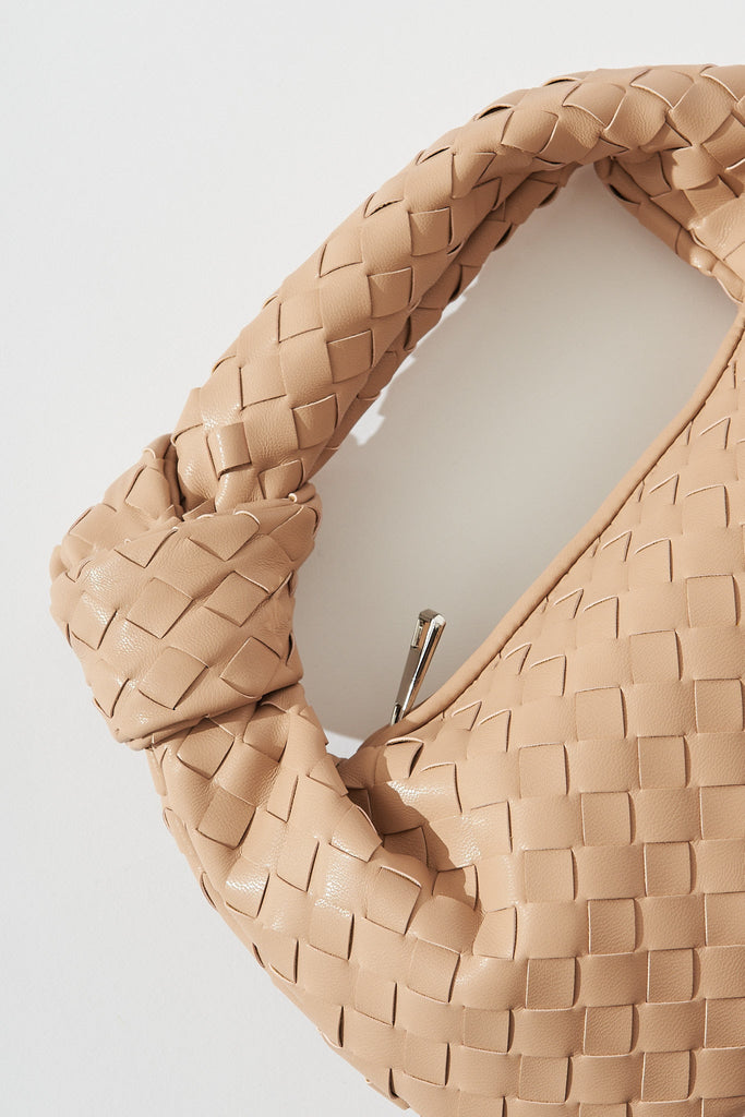 August + Delilah Monae Bag In Nude - St Frock (Dev)