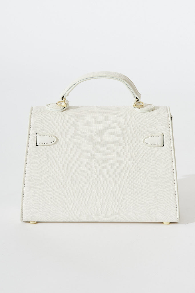 August + Delilah Partia Sling Bag In White Textured - St Frock (Dev)