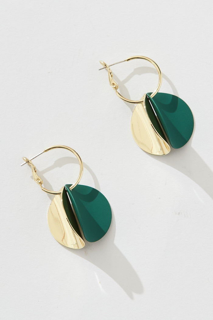 August + Delilah Rosary Earrings In Gold And Green - front