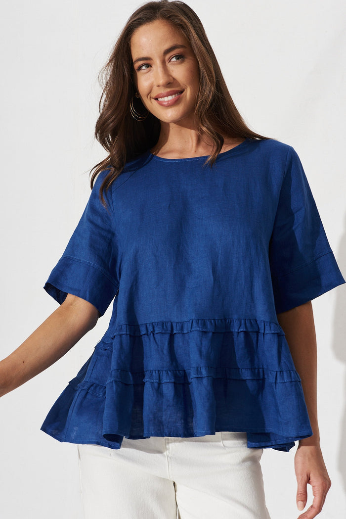 Hagia Top In Navy Linen - front