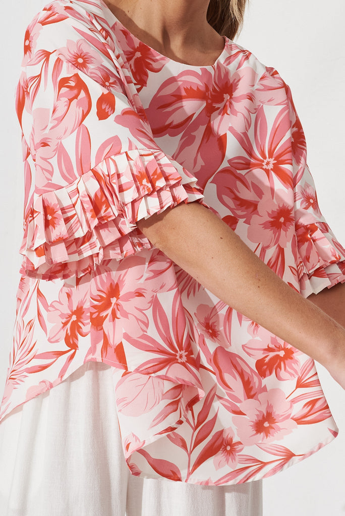 Picca Top In White With Pink Floral - detail