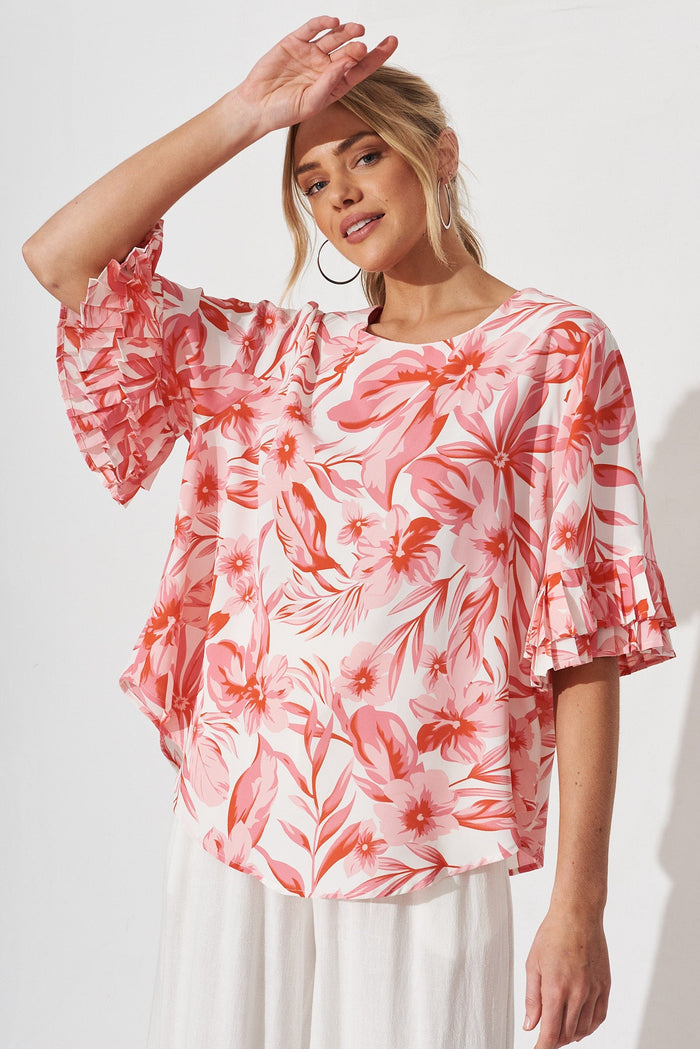 Picca Top In White With Pink Floral - front