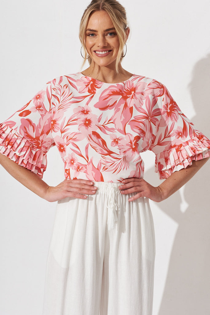 Picca Top In White With Pink Floral - front