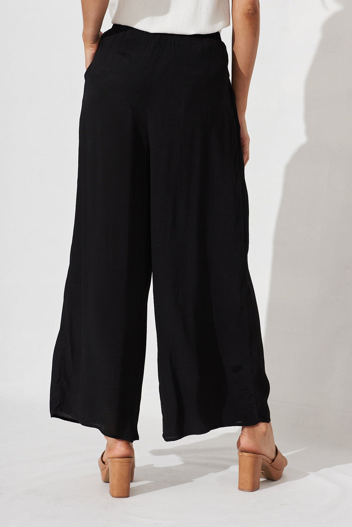 Layla Pants In Black - back