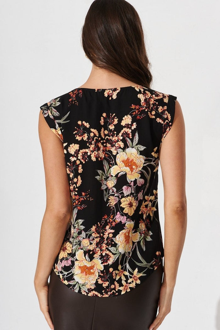 Clove Top In Black With Cream Floral - St Frock (Dev)