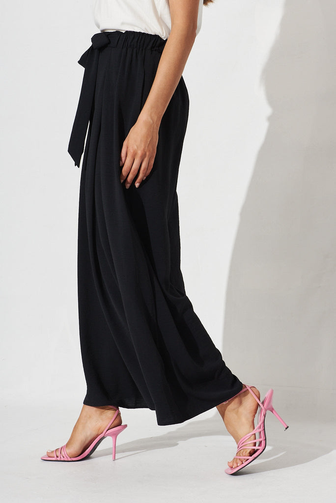 Page Pants In Black - side