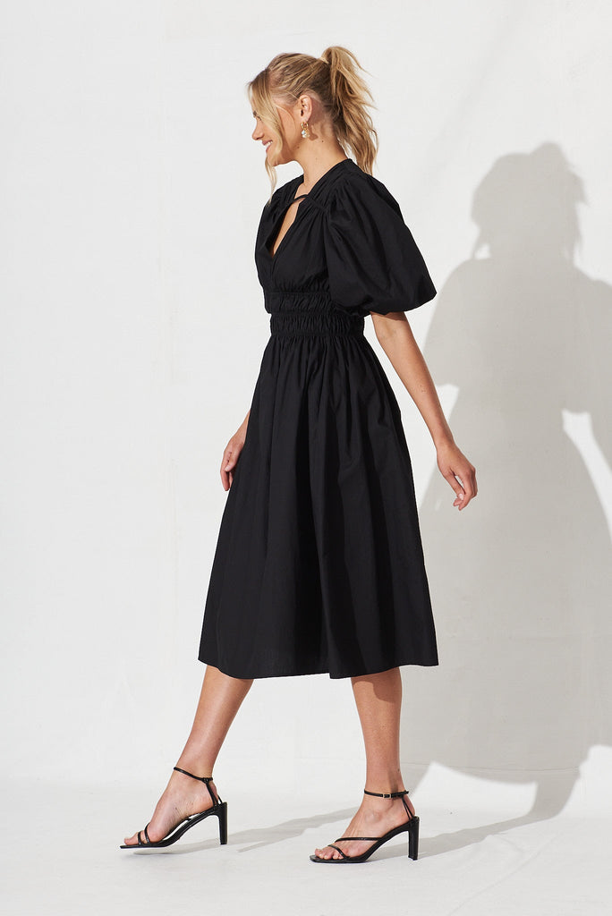 Ilina Midi Dress In Black Cotton - side