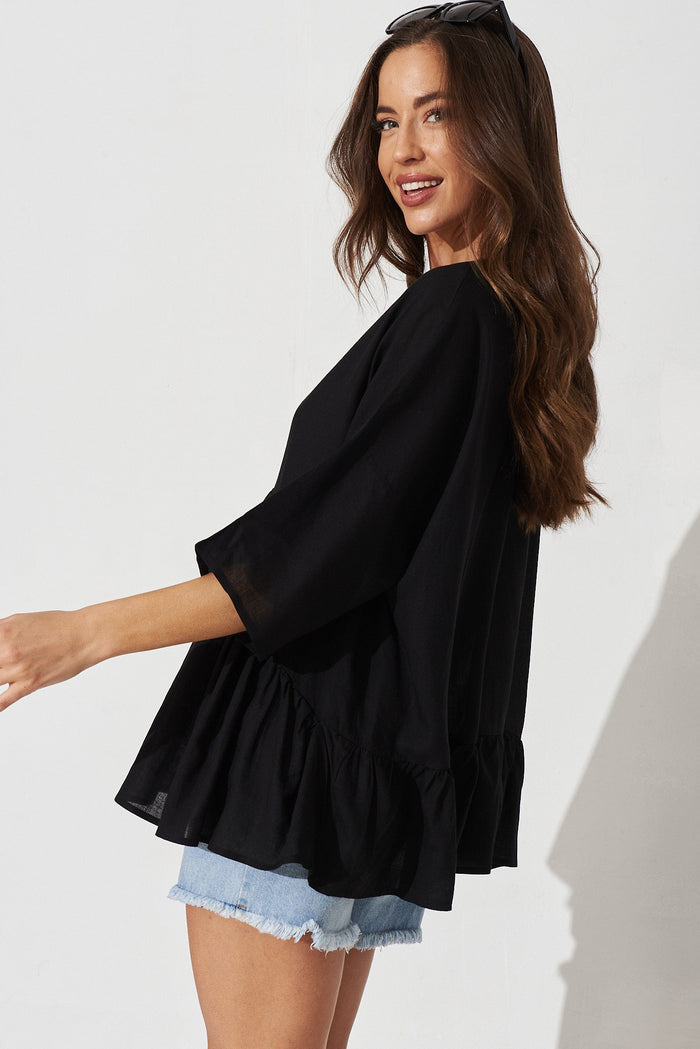 Piana Top In Black Linen Blend - side