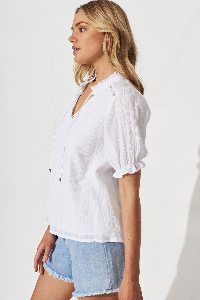Venica Top In White Broderie - side