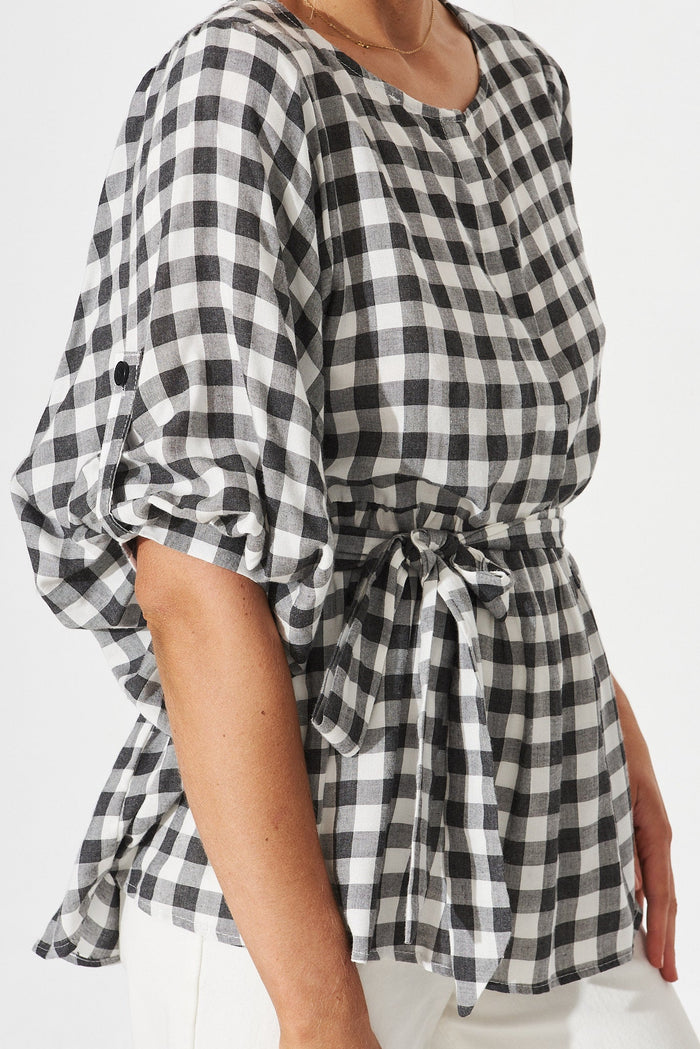 Potenza Top In Black And White Gingham - detail