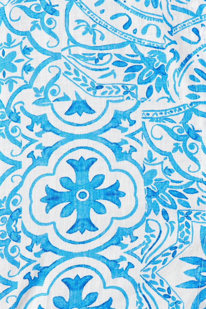 Swansea Shirt In White With Blue Print Linen - fabric