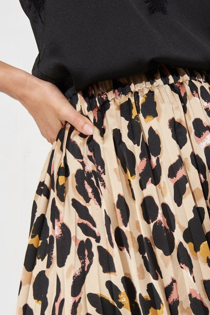 Carpi Midi Skirt In Brown With Animal Print - St Frock (Dev)