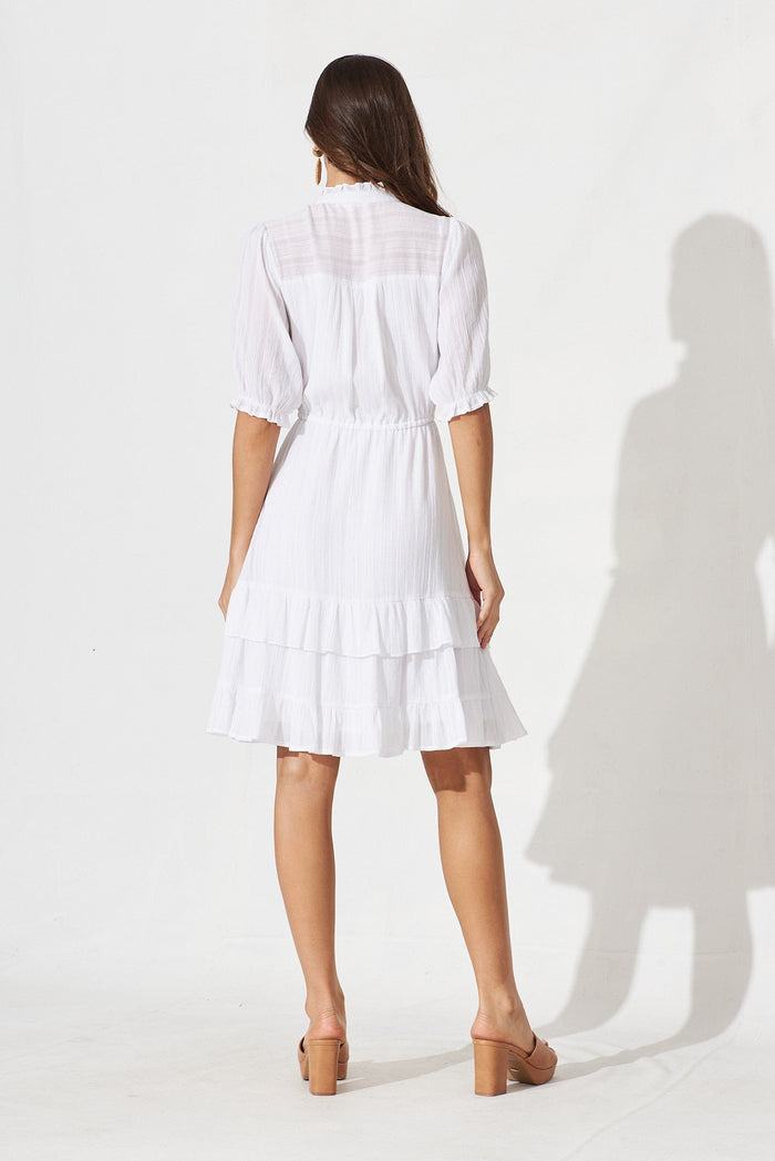 Teramo Dress In White - back