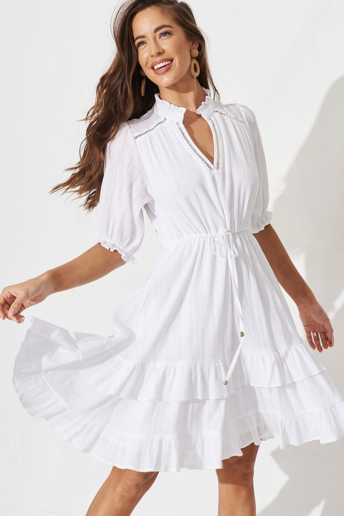 Teramo Dress In White - front