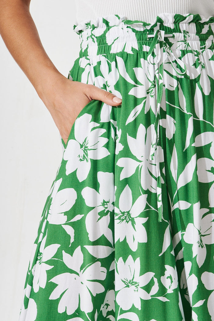 Mariah Pants In Green With White Floral - detail