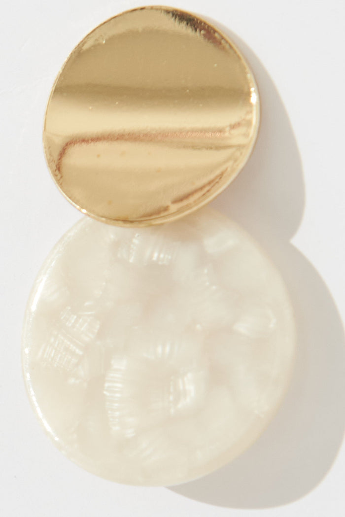 August + Delilah Grazia Earrings In White Pearlescent With Gold - detail close up