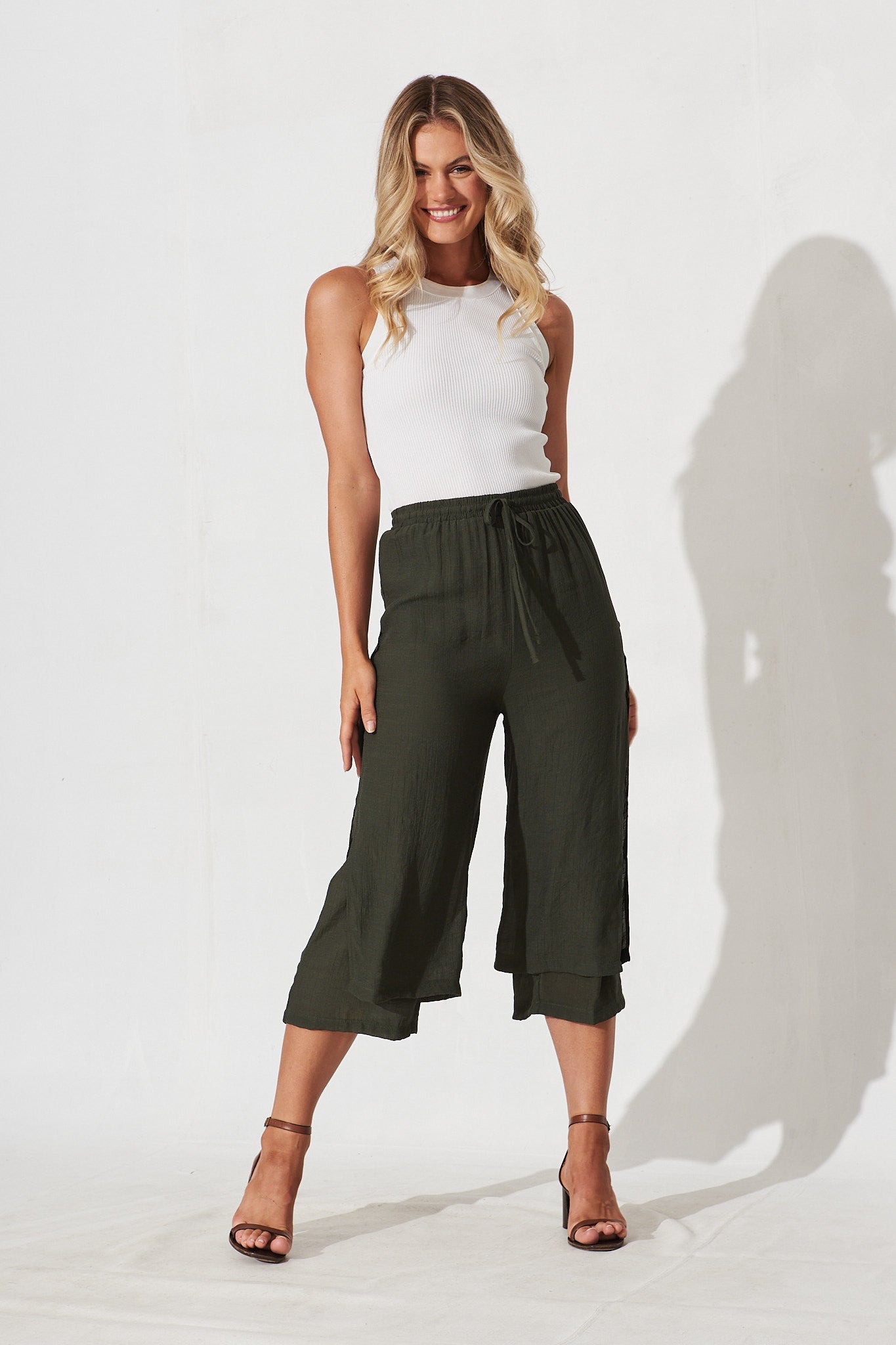 Pambula Pant In Khaki Green - full length