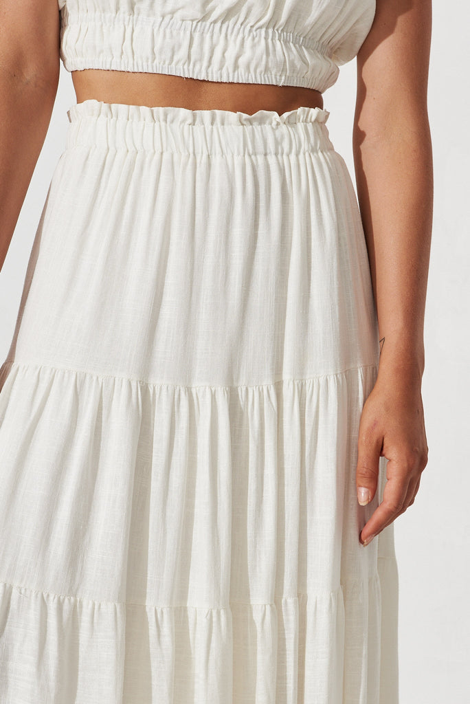 Raisa Maxi Skirt In White Linen Blend - detail