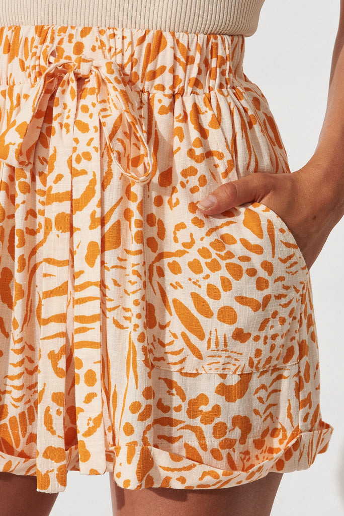 Arkansas Shorts In Tangerine Animal Print Linen Blend - detail