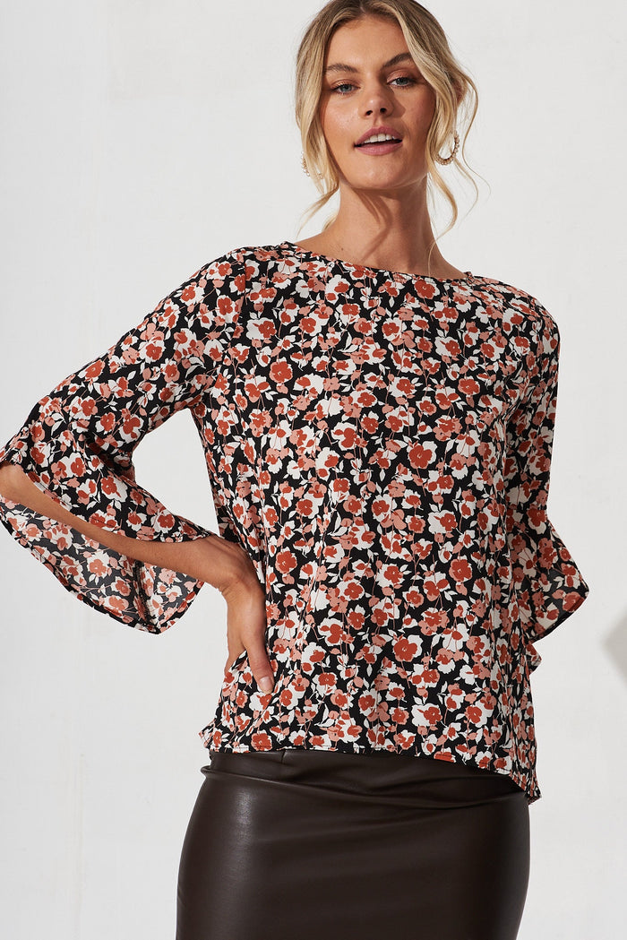 Nila Top In Black With White And Red Floral - detail