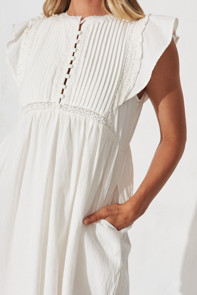 Stowe Dress In White Cotton - detail