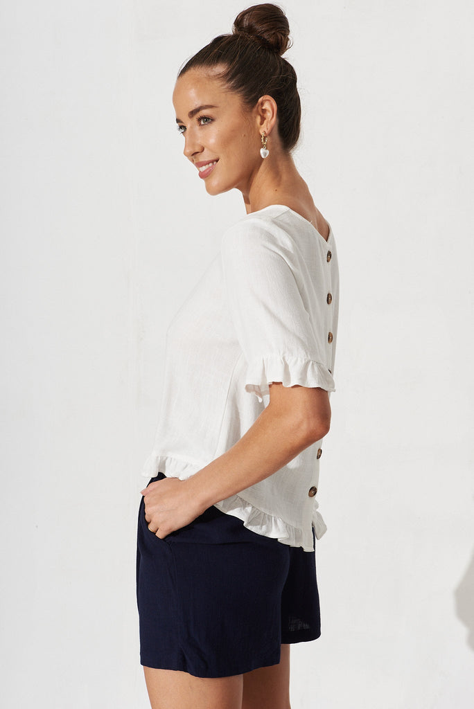 Noor Top In White Linen - side
