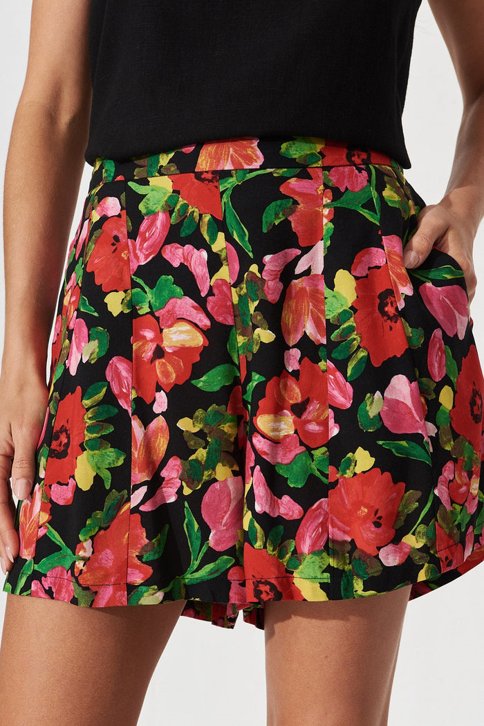 Galway Shorts In Black With Red Floral - detail