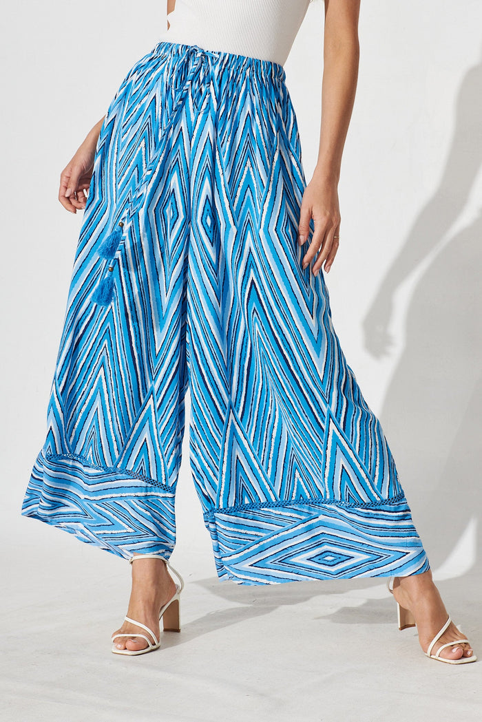 Ingrid Pants In Blue With White Geometric - front